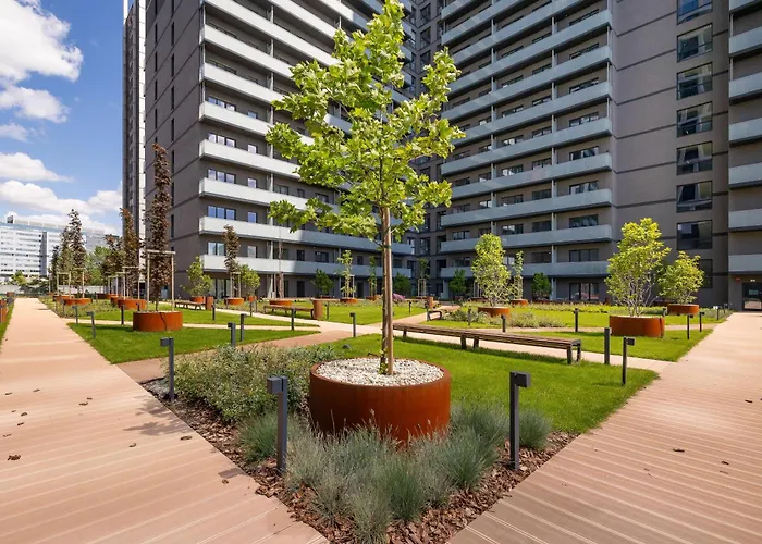 Apartmán Air-conditioned With Parking And Balcony, Zabrska Global Office Park By Renters